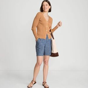 Land’s End Women's Classic 7" Shorts Chambray Blue Size 6